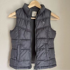 Old Navy Gray Puffer Vest for Kids
